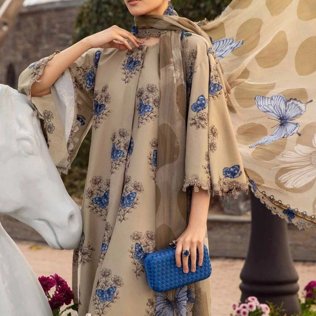 Embroidered Neck 19